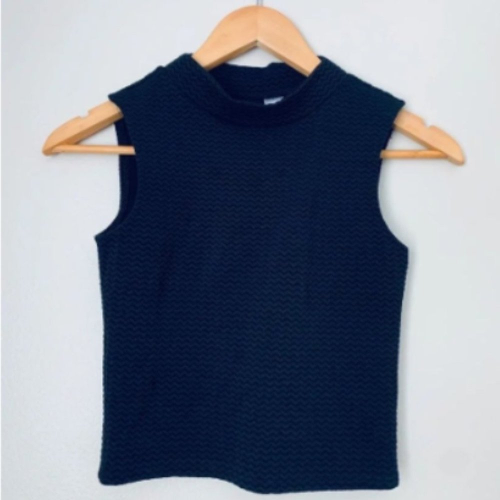 H&M Black Mock Neck Crop Tank